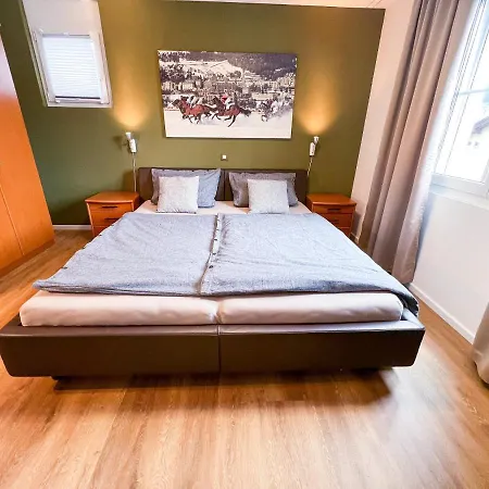 Appartement Swissme - 100Qm - Balkon - 2 Baeder - Parkplatz - Fussbodenheizung à Saint-Moritz Extérieur photo