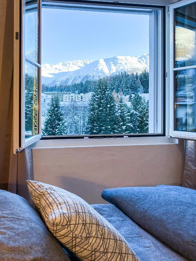 Swissme - 100qm - Balkon - 2 Baeder - Parkplatz - Fussbodenheizung Appartement Saint-Moritz